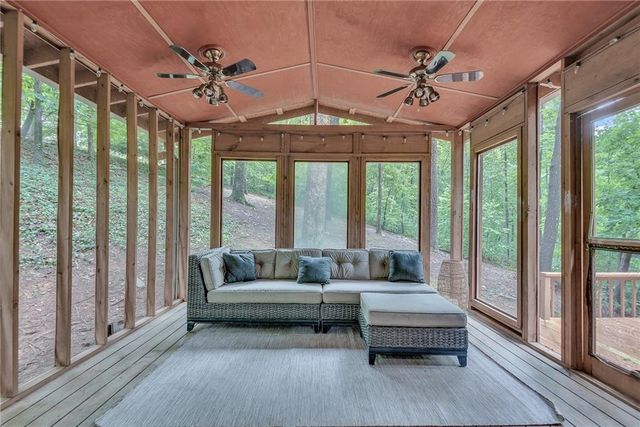 1820 Cedar Cliff Drive SE, Smyrna, GA 30080