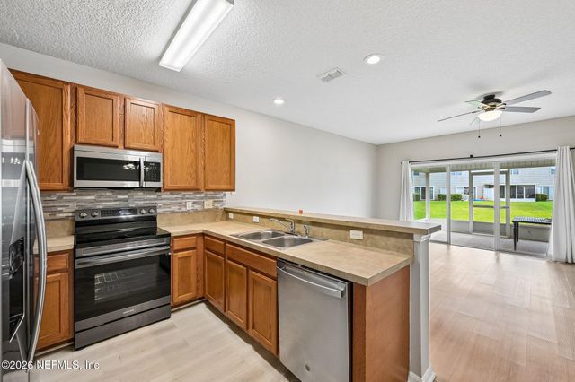 9396 GRAND FALLS Drive, Jacksonville, FL 32244