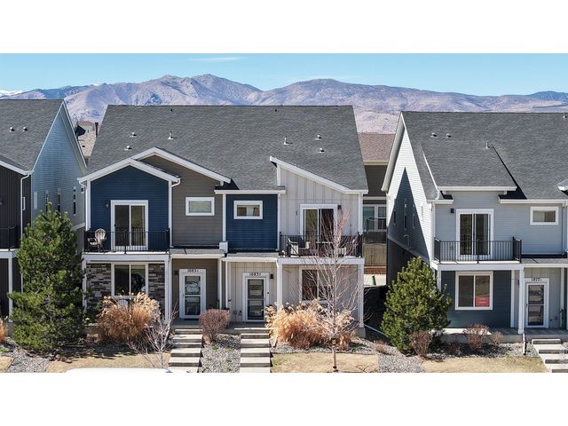 1083 Mountain Dr B, Longmont, CO 80503
