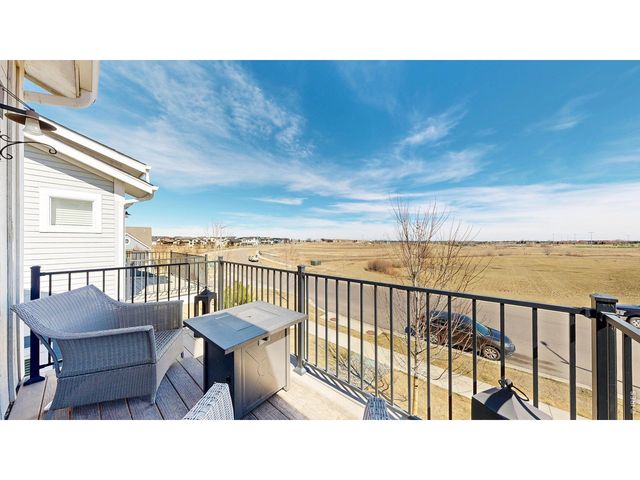 1083 Mountain Dr B, Longmont, CO 80503