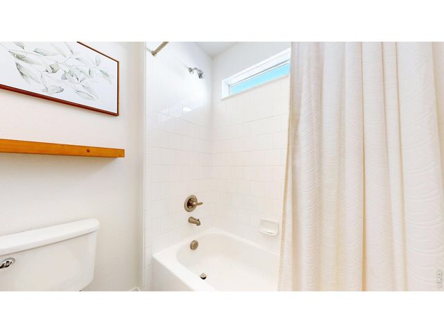 1083 Mountain Dr B, Longmont, CO 80503