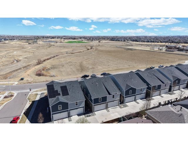 1083 Mountain Dr B, Longmont, CO 80503