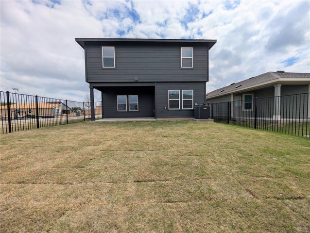 9400 Oxbow Strap DR, Austin, TX 78724