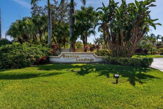 2313 N Congress Avenue 33, Boynton Beach, FL 33436