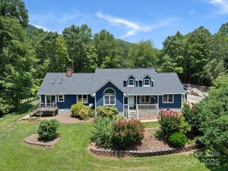 3 Neighborly Drive, Candler, NC 28715
