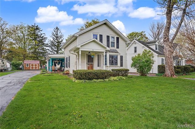 31 Pearl Street, Holland, NY 14080