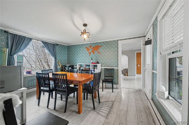 31 Pearl Street, Holland, NY 14080