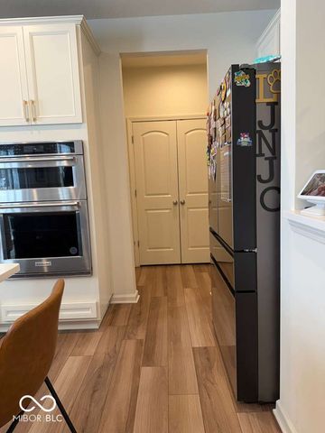 5441 Laurel Crest Run, Noblesville, IN 46062