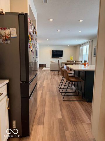 5441 Laurel Crest Run, Noblesville, IN 46062