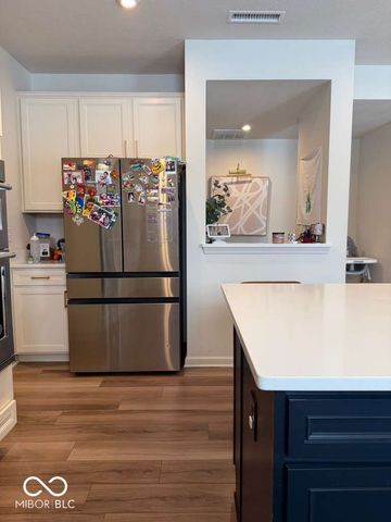 5441 Laurel Crest Run, Noblesville, IN 46062