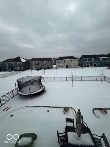 5441 Laurel Crest Run, Noblesville, IN 46062