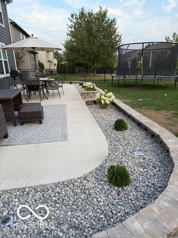 5441 Laurel Crest Run, Noblesville, IN 46062