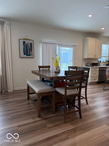 5441 Laurel Crest Run, Noblesville, IN 46062