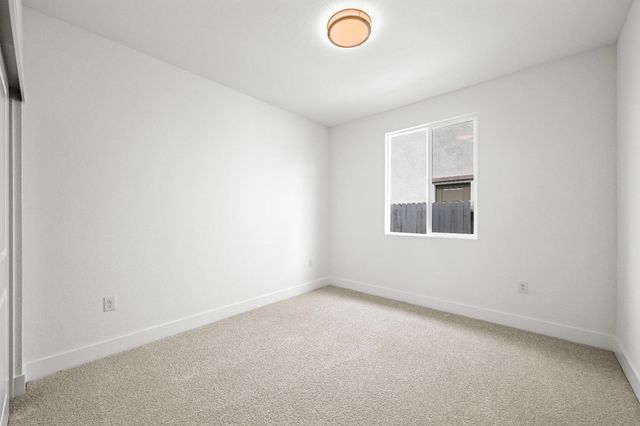 7000 Carbone Dr, Roseville, CA 95747