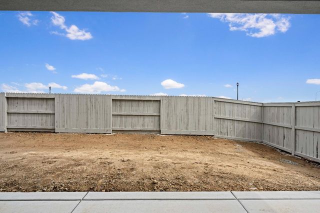 7000 Carbone Dr, Roseville, CA 95747