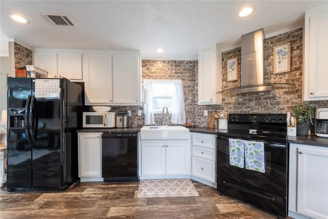 6430 Otter Road, Waycross, GA 31503