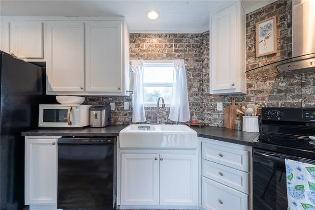 6430 Otter Road, Waycross, GA 31503