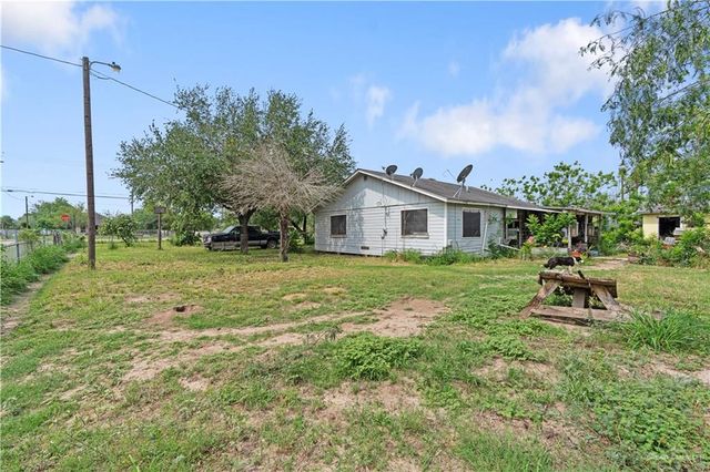 1915 W Saint Francis Street, Alton, TX 78573