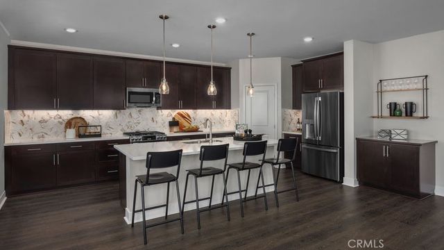 9552 Glenmore Forest Drive, Riverside, CA 92508
