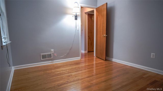 200 North Street, Newburgh, NY 12550