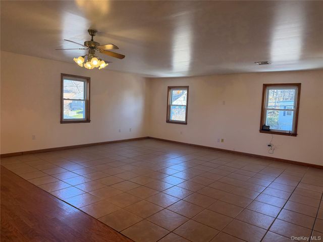 200 North Street, Newburgh, NY 12550