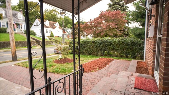 200 North Street, Newburgh, NY 12550