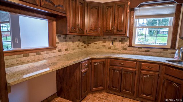 200 North Street, Newburgh, NY 12550