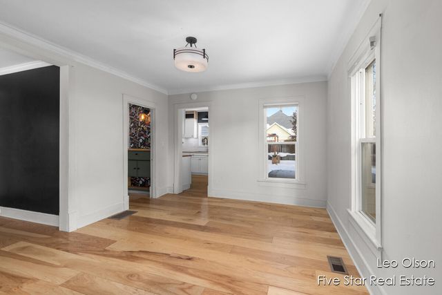 1037 Lilac Court, Grand Rapids, MI 49503