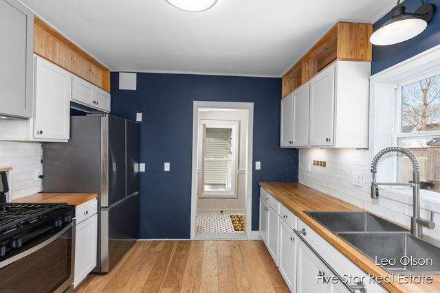 1037 Lilac Court, Grand Rapids, MI 49503