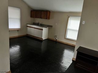 715 Park Ave, Union Beach Boro, NJ 07735