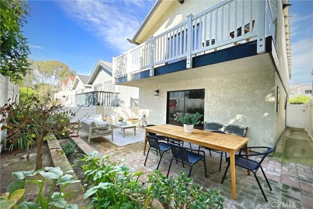 1731 Ford, Redondo Beach, CA 90278