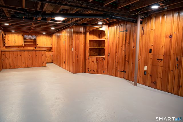 726 Lovely Street, Avon, CT 06001