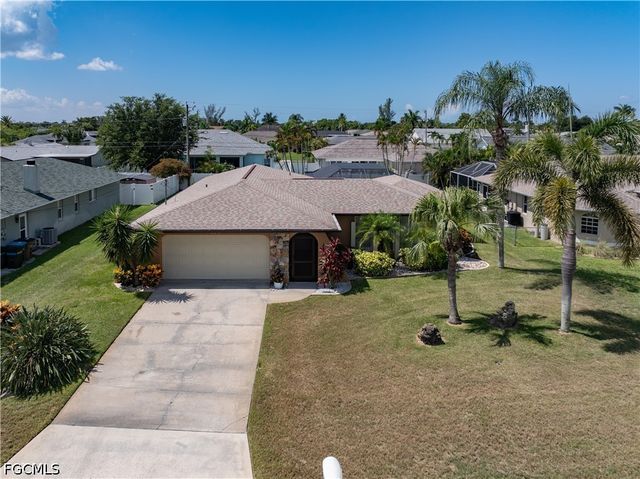 414 SE 31st ST, Cape Coral, FL 33904