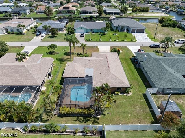 414 SE 31st ST, Cape Coral, FL 33904