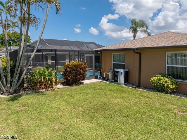 414 SE 31st ST, Cape Coral, FL 33904