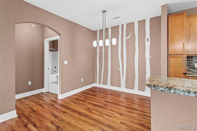 35 Kassebaum Lane 204, St Louis, MO 63129