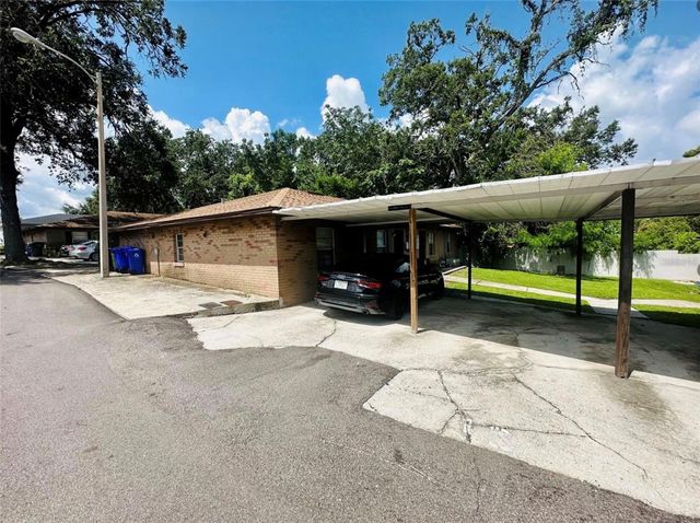 101 LAKE HUNTER DRIVE 15 & 16, Lakeland, FL 33803