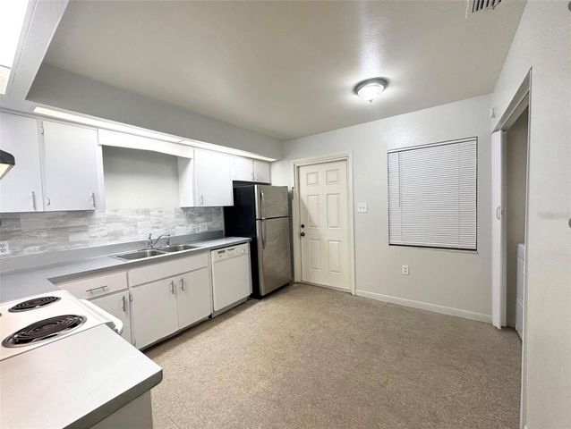 101 LAKE HUNTER DRIVE 15 & 16, Lakeland, FL 33803