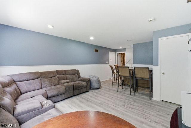 3 Summit Ave, Wharton Boro, NJ 07885