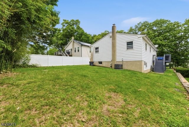 3 Summit Ave, Wharton Boro, NJ 07885