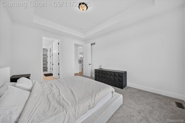 12891 Preston Pointe Drive, Shelby Charter Township, MI 48315