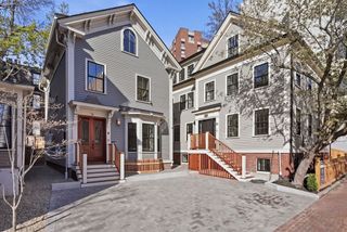 11 Mt Auburn St A, Cambridge, MA 02138