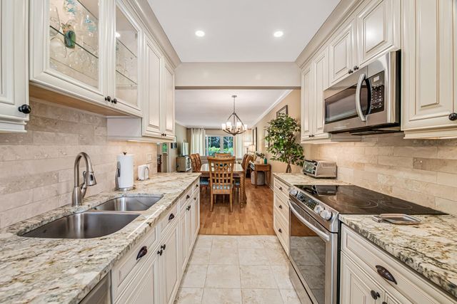 1910 S Ocean Boulevard 112, Delray Beach, FL 33483