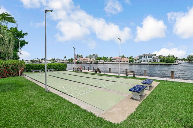 1910 S Ocean Boulevard 112, Delray Beach, FL 33483