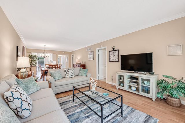 1910 S Ocean Boulevard 112, Delray Beach, FL 33483