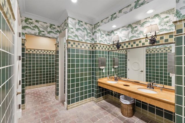 261 MINORCA BEACH WAY 406, New Smyrna Beach, FL 32169