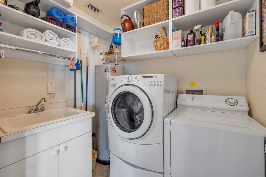 Image 43 of property listing at 261 MINORCA BEACH WAY 406, New Smyrna Beach, FL 32169