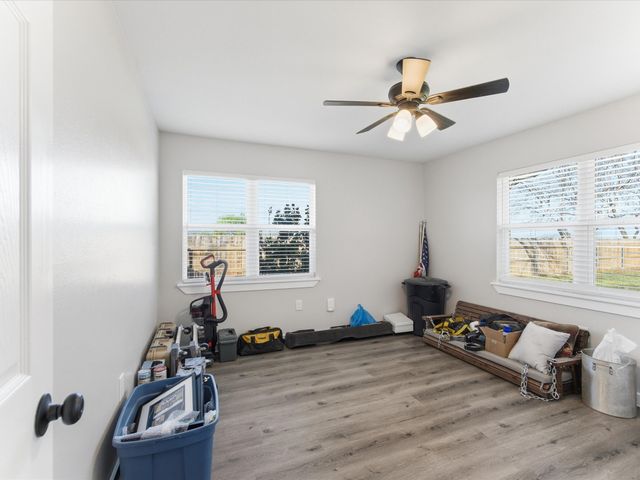 101 Mcwilliams Drive, Bowie, TX 76230