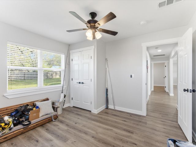 101 Mcwilliams Drive, Bowie, TX 76230