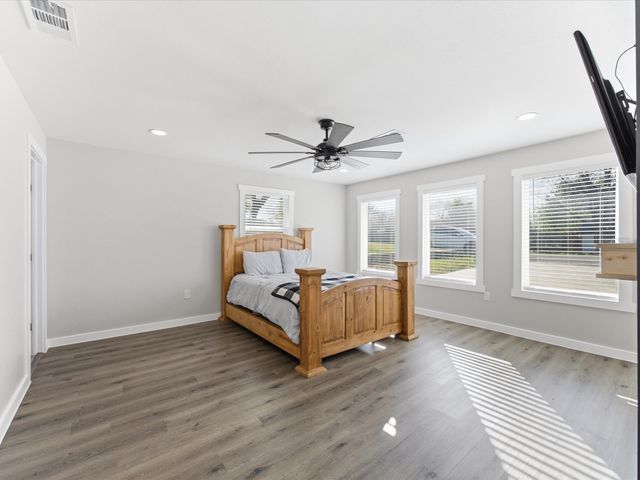 101 Mcwilliams Drive, Bowie, TX 76230